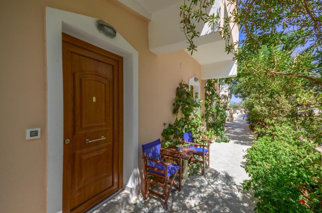 Orama Apartments Agia Anna  Exterior photo